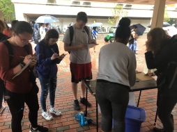 Voter Registration in front of the UL - March 2018